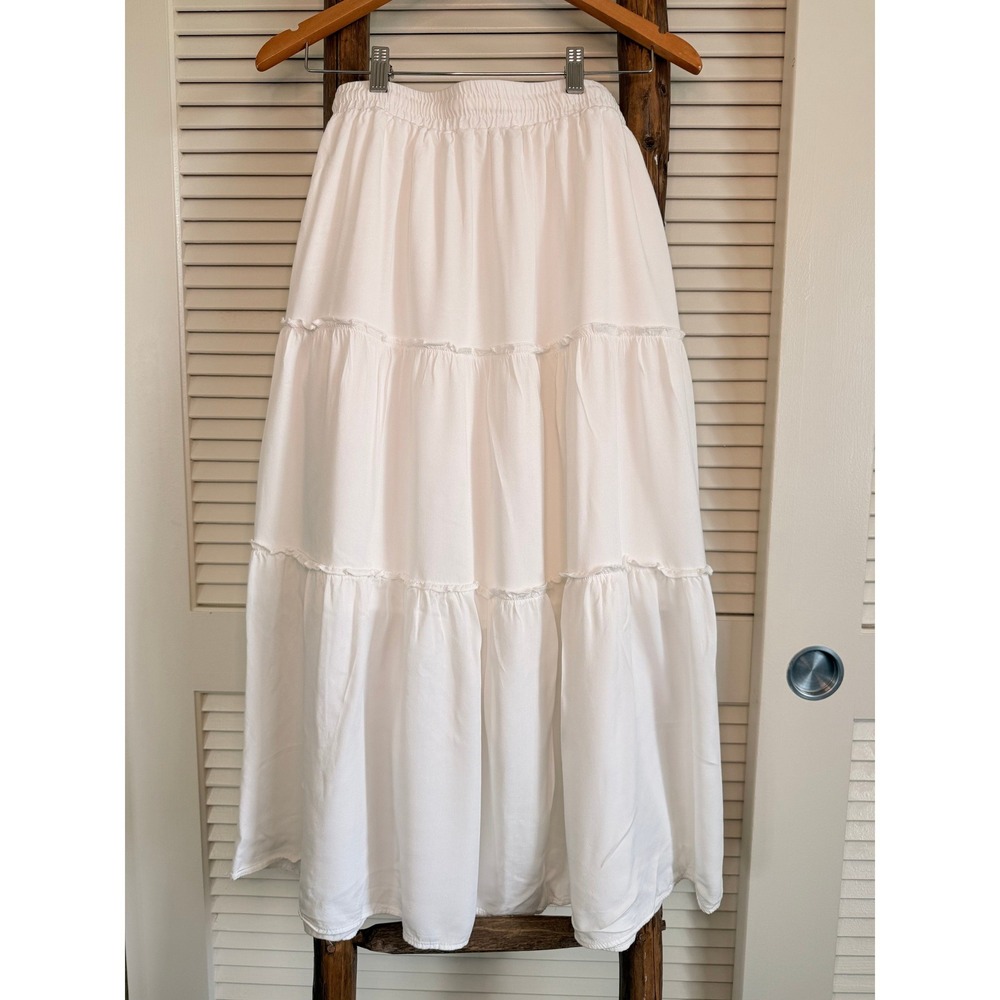 Unbranded Tiered Maxi Skirt White Size Medium. - Picture 2 of 4